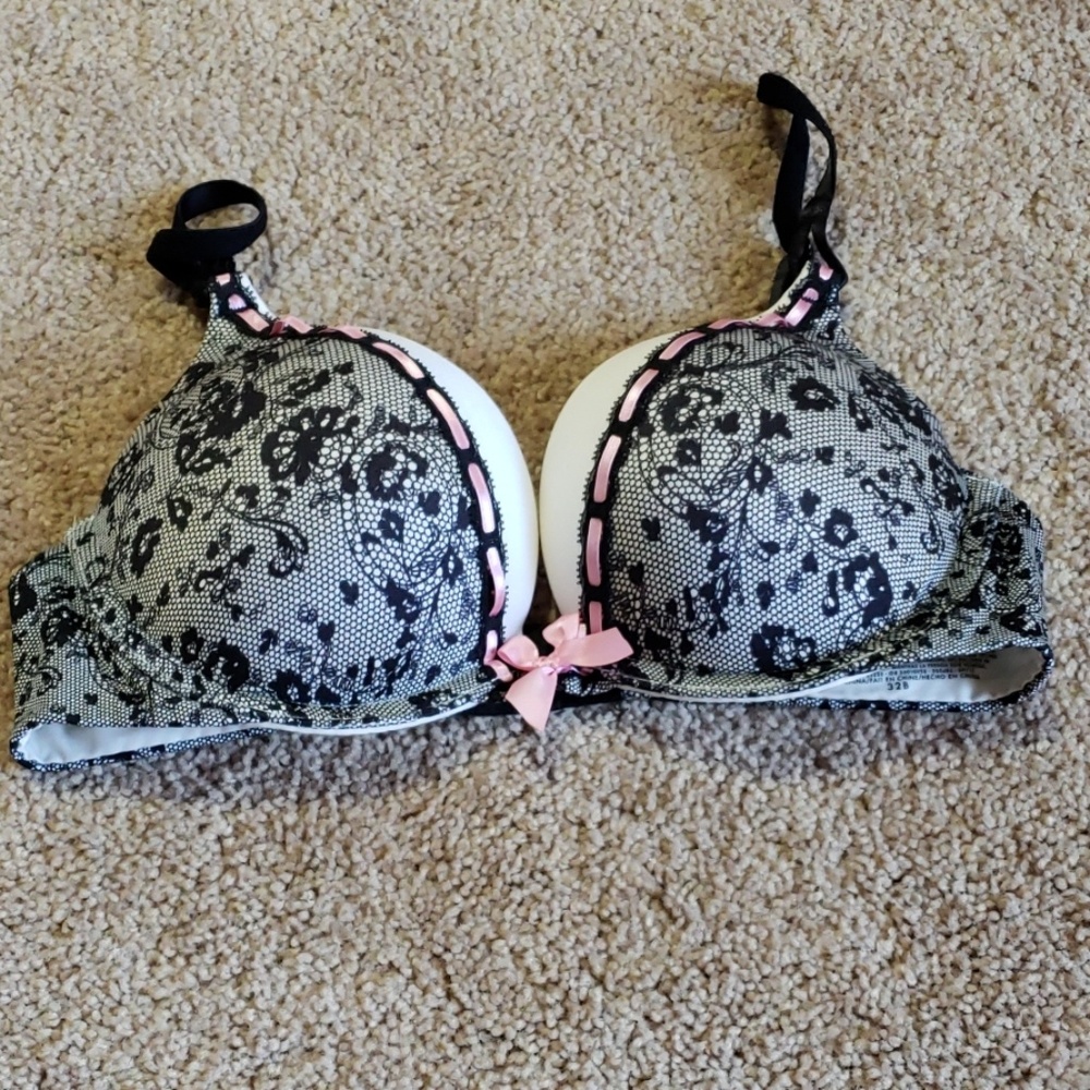 Lace bra